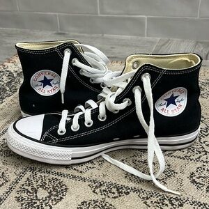 NWOT Converse